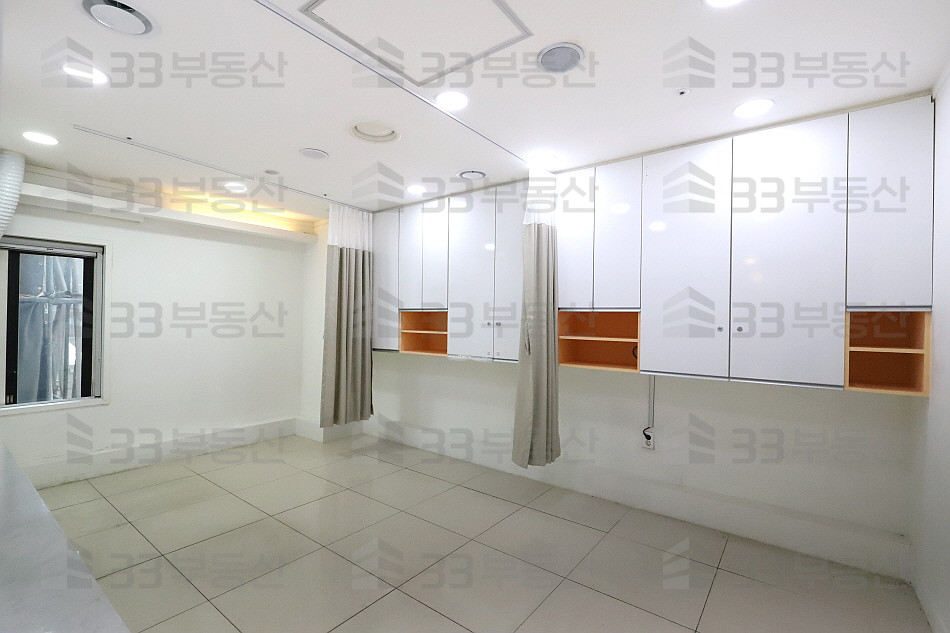 서울 강남구 청담동 실제3층 대로변사무실 발렛O 의원추천 ! 월세 매물번호 10541 사진 5