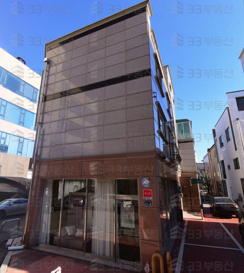경기 성남분당구 운중동 운중천 인근 내외부 깔끔한 상가 사무실, 빠른 협의 입주 가능 월세 매물번호 10559 사진 1