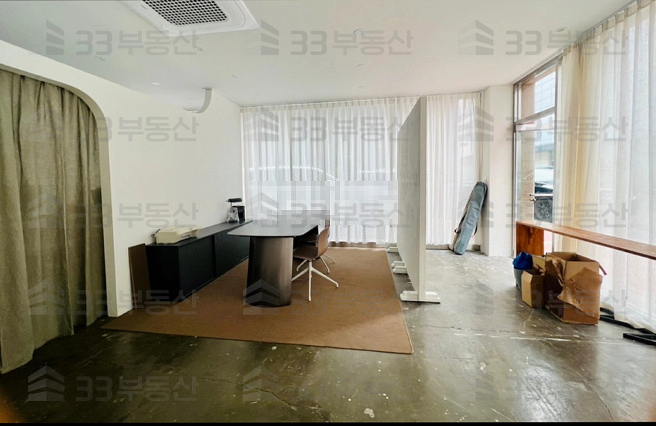 경기 성남분당구 운중동 운중천 인근 내외부 깔끔한 상가 사무실, 빠른 협의 입주 가능 월세 매물번호 10559 사진 3