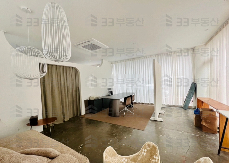 경기 성남분당구 운중동 운중천 인근 내외부 깔끔한 상가 사무실, 빠른 협의 입주 가능 월세 매물번호 10559 사진 5