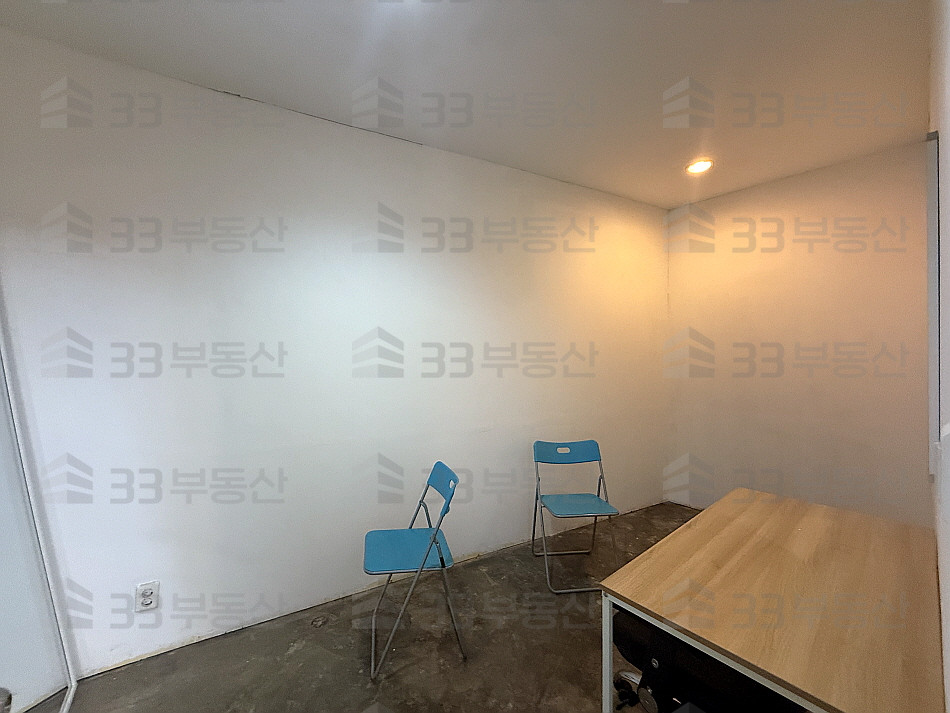 서울 강남구 신사동 신사역7분 층고高 주차O 스튜디오O 홀1룸1창고1 월세 매물번호 10566 사진 3