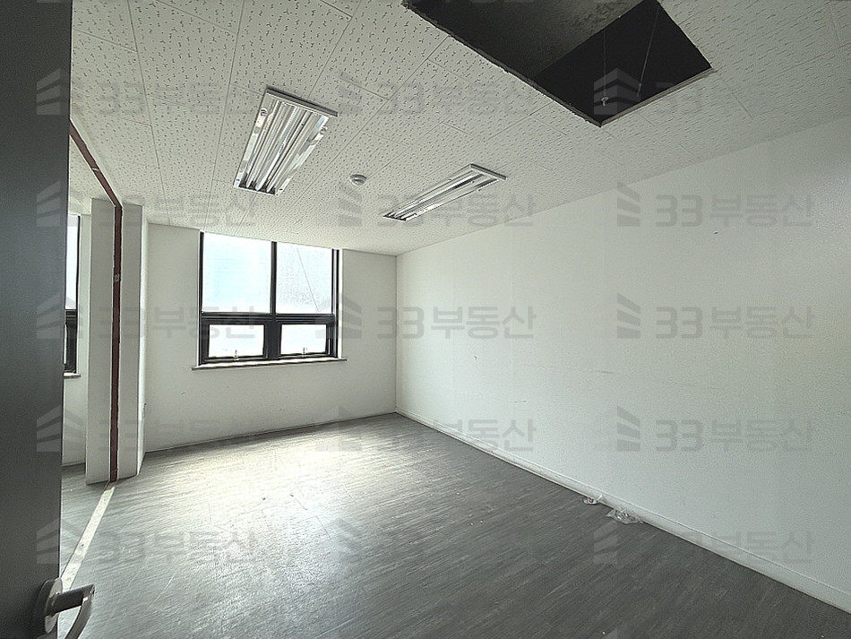 서울 강남구 신사동 72P 압구정역도보8분 엘베O 대형사무실 월세 매물번호 10576 사진 3