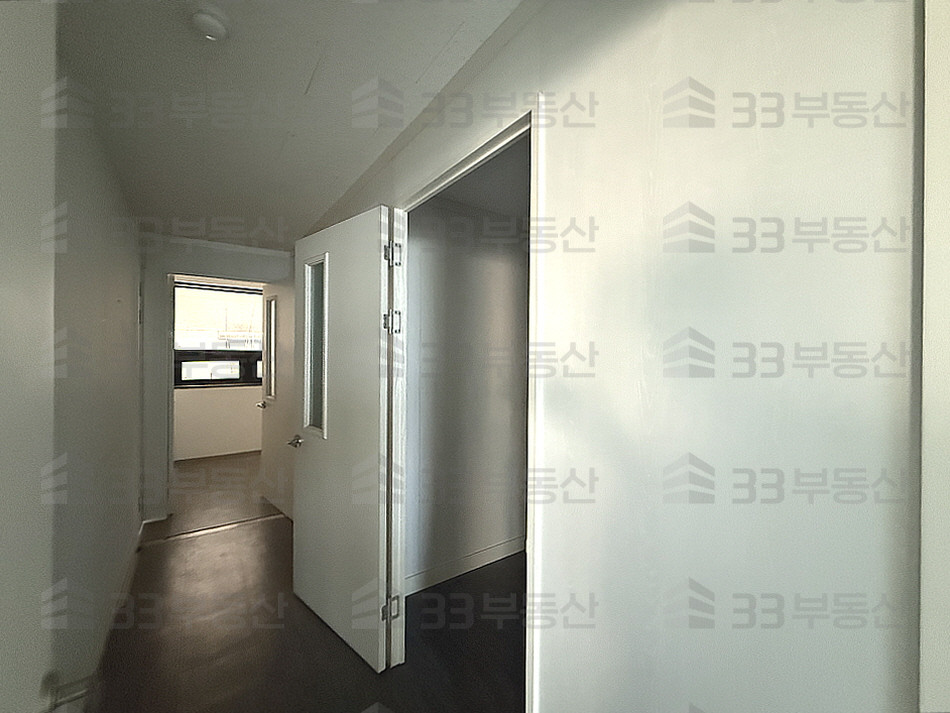 서울 강남구 신사동 72P 압구정역도보8분 엘베O 대형사무실 월세 매물번호 10576 사진 9