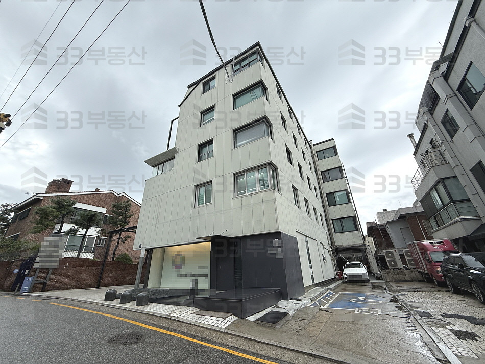 서울 강남구 청담동 자주식주차O 인테리어A급 층고高 무권리 룸4 월세 매물번호 10584 사진 7