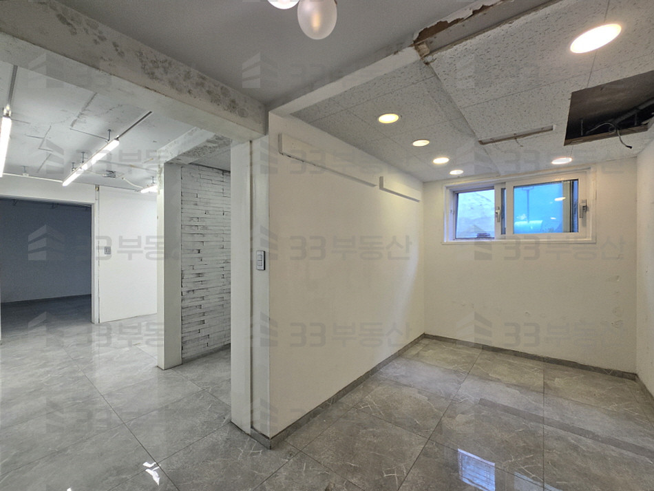 서울 강남구 청담동 청담동 주민센터 이면 속건물, 노출 인테리어, 주차 1대, 즉시 입주 월세 매물번호 10591 사진 9