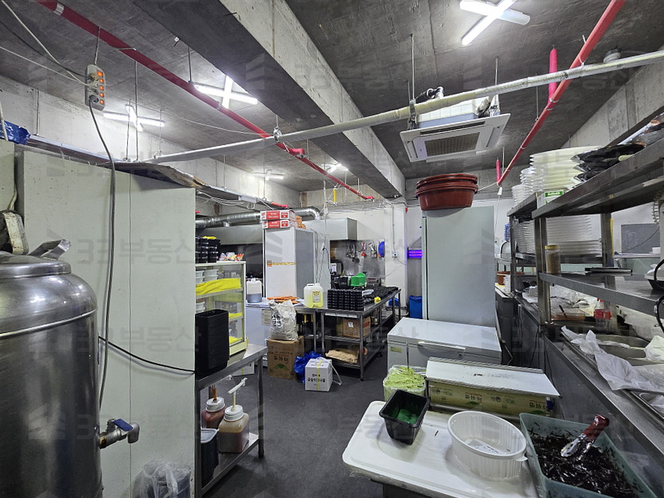 서울 강남구 역삼동 역삼역 역세권 지하 상가, 다양한 업종 가능, 주차 1대, 빠른 협의입주 월세 매물번호 10592 사진 5