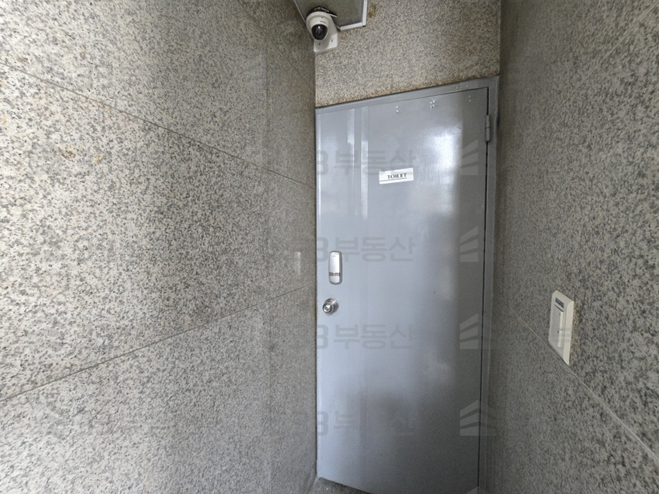 서울 강남구 역삼동 상록회관 이면 건물, 가성비 뛰어남, 자주식 주차 1대, 빠른 협의 입주 월세 매물번호 10599 사진 9