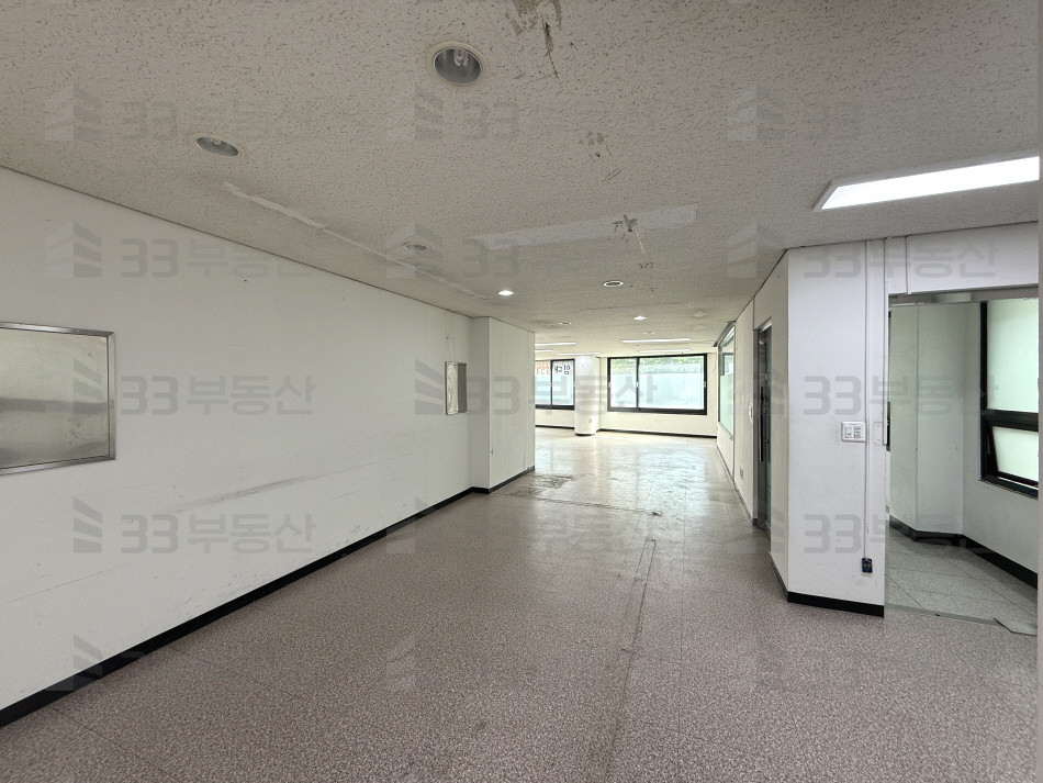 서울 강남구 대치동 자주식주차2대 포스코사거리 탕비실o 학원,사무실 추천 ! 월세 매물번호 10607 사진 4