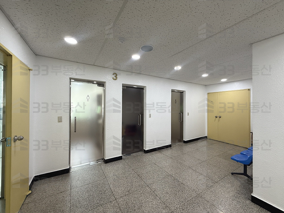 서울 강남구 역삼동 선릉역도보4분 냉난방기O 주차O 수리완 화이트톤 사무실 ! 월세 매물번호 10611 사진 3
