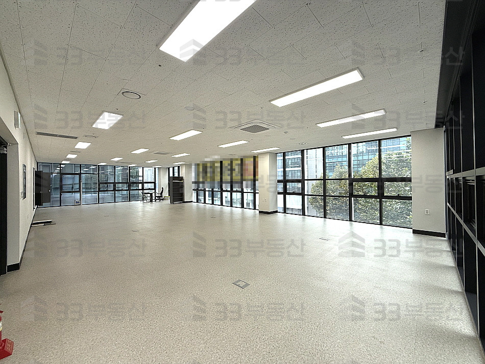 서울 강남구 역삼동 신축 대로변빌딩 의원추천 인테리어A급 [피부과,성형외과 등 다양업종 가능!] 월세 매물번호 10618 사진 1