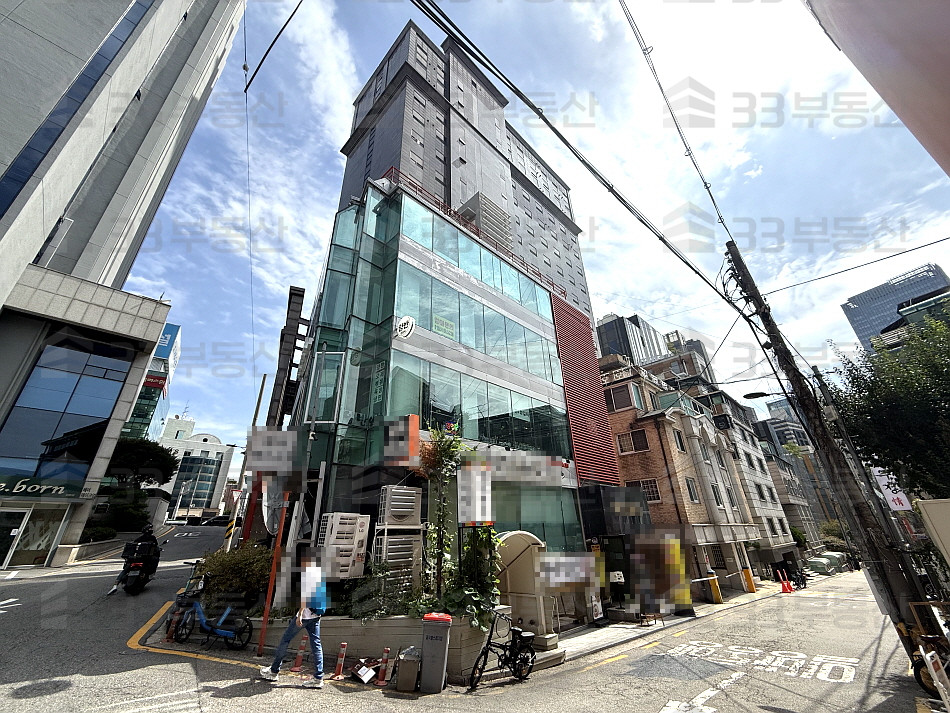 서울 강남구 역삼동 깔끔한인테리어 가시성O 상가사무실O 대로변이면 [미용실 추천] 월세 매물번호 10626 사진 6