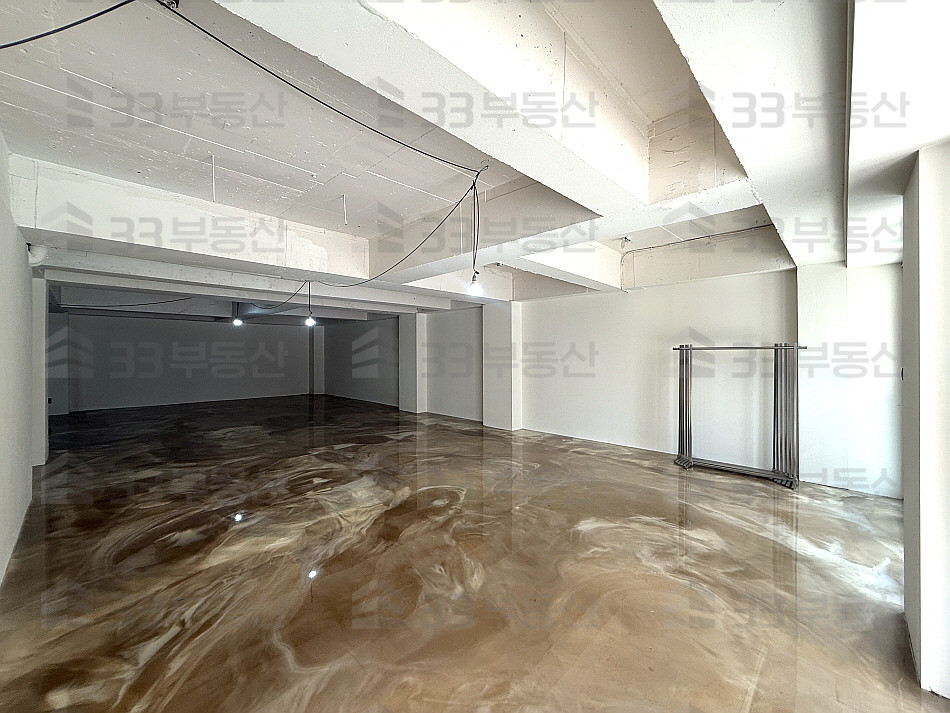 서울 강남구 역삼동 무권리1층상가 코너빌딩 가시성O 주차2대 [애견카페,카페,미용실 등 추천] 월세 매물번호 10630 사진 3