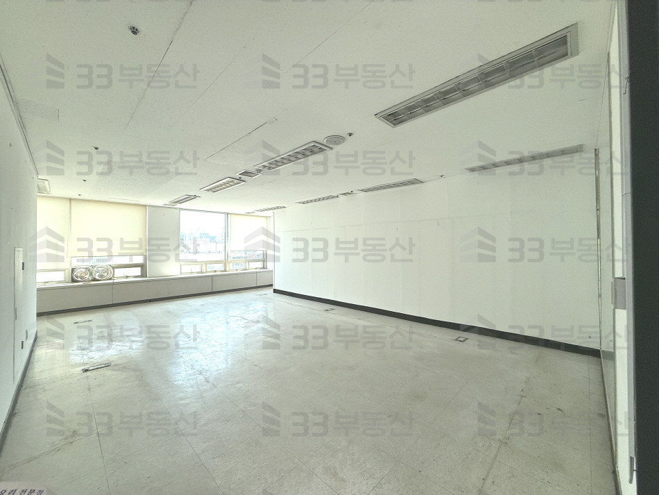 서울 강남구 신사동 압구정역, 대로변, 주차편리, 분할가능, 대형평수 월세 매물번호 10633 사진 6