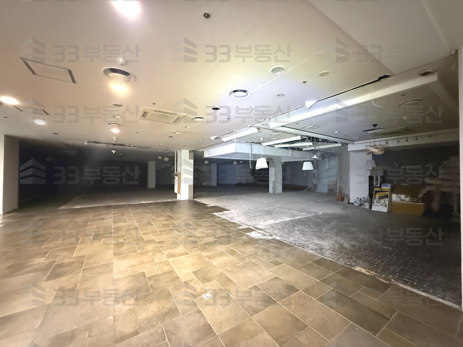 서울 강남구 신사동 무권리 압구정역 대로변 지하까지 엘베O 월세 매물번호 10634 사진 6