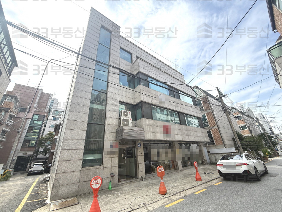 서울 강남구 역삼동 가성비 우수한 룸 인테리어 사무실 월세 매물번호 10644 사진 1