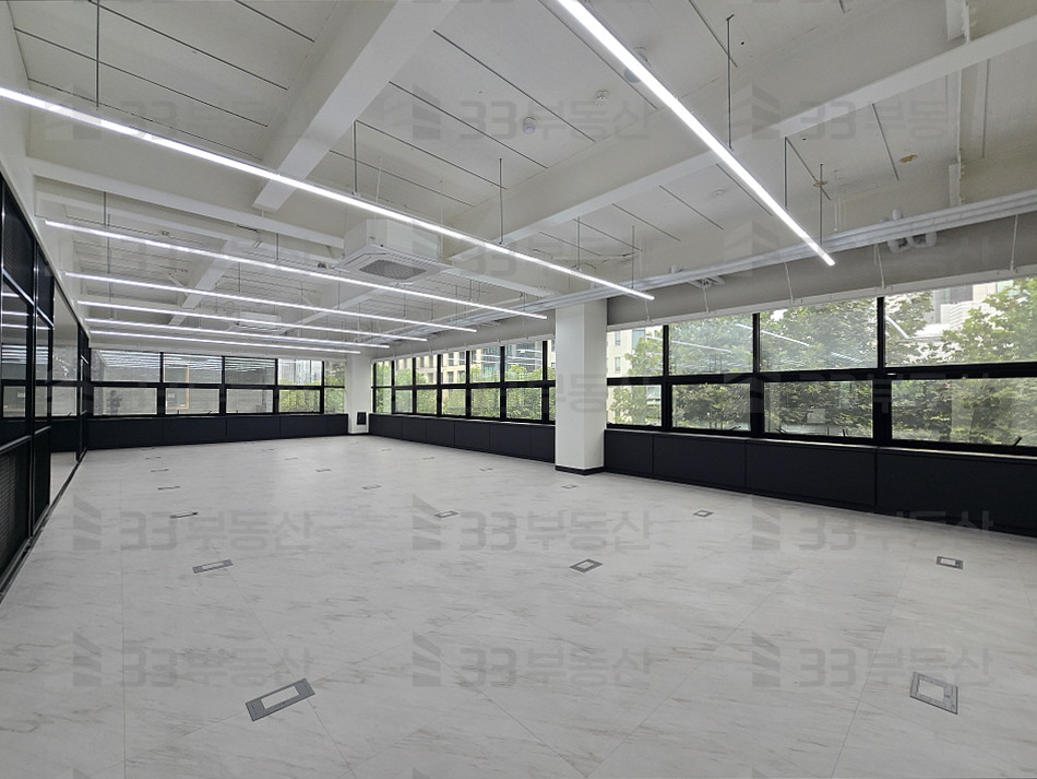 서울 강남구 역삼동 봉은사로 대로변 코너 건물, 접급성과 가시성 우수, 주차4대, 즉시 입주 월세 매물번호 10651 사진 2