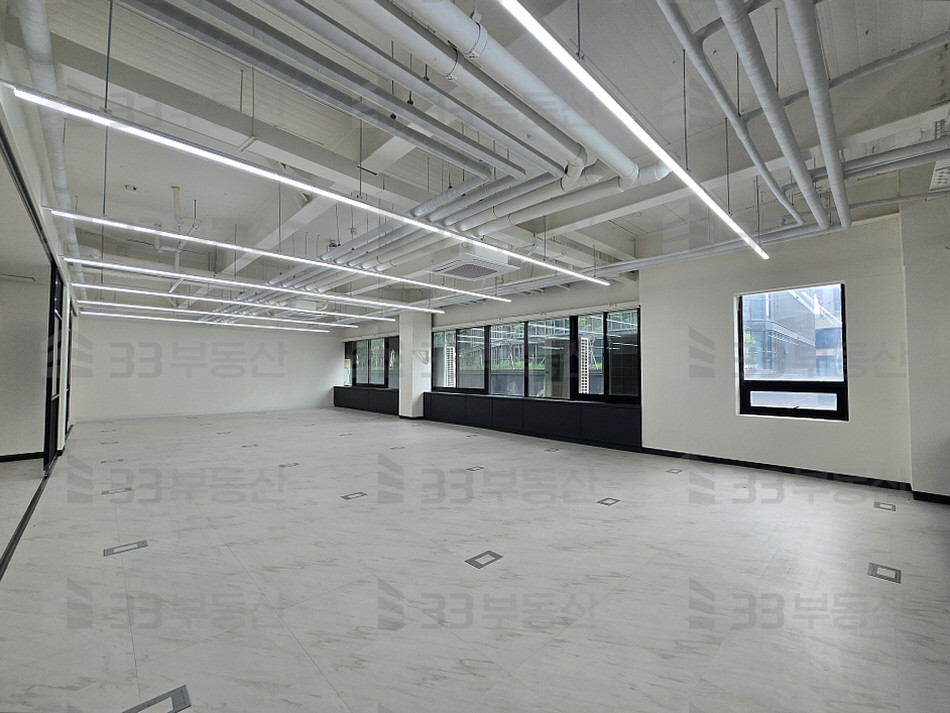 서울 강남구 역삼동 봉은사로 대로변 코너 건물, 접급성과 가시성 우수, 주차4대, 즉시 입주 월세 매물번호 10651 사진 4
