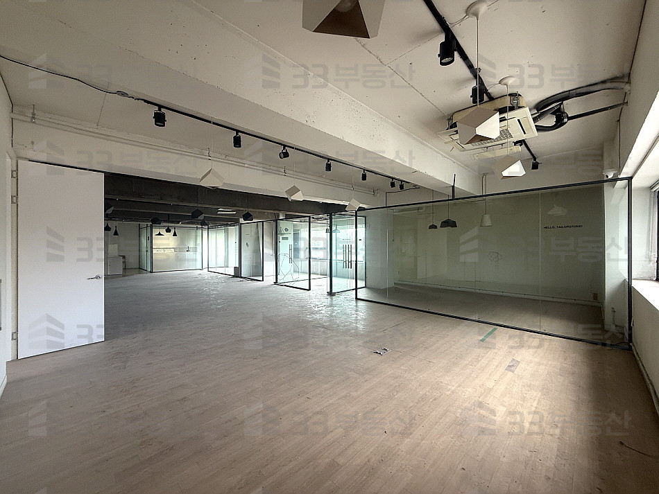 서울 강남구 신사동 EA빌딩동 인테리어O 엘베O 자주식주차O 가로수길 대로변건물! 월세 매물번호 10666 사진 4