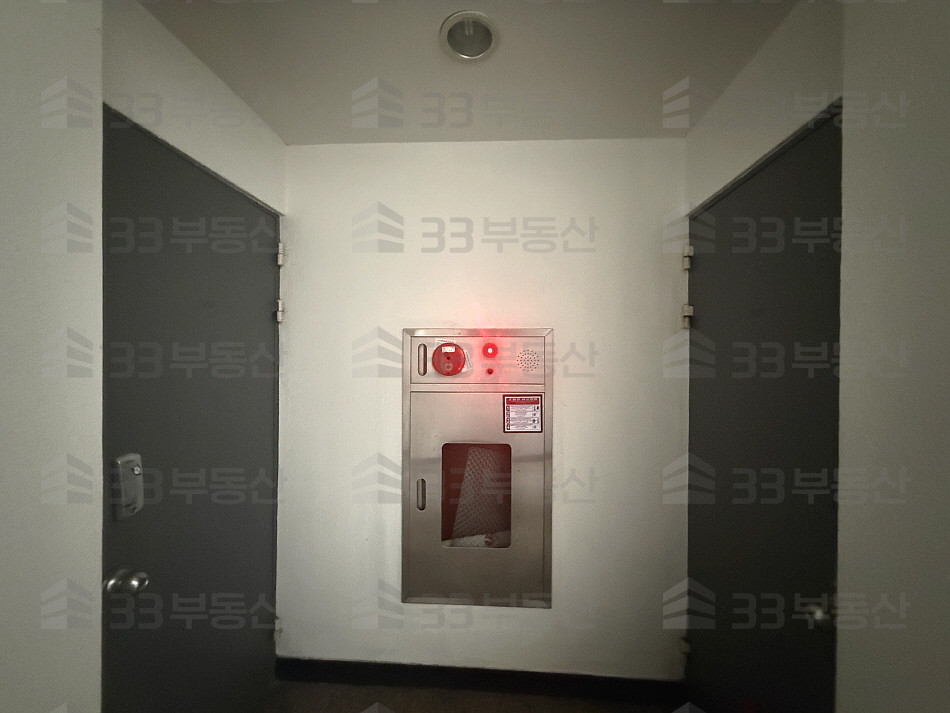 서울 강남구 신사동 EA빌딩동 인테리어O 엘베O 자주식주차O 가로수길 대로변건물! 월세 매물번호 10666 사진 7