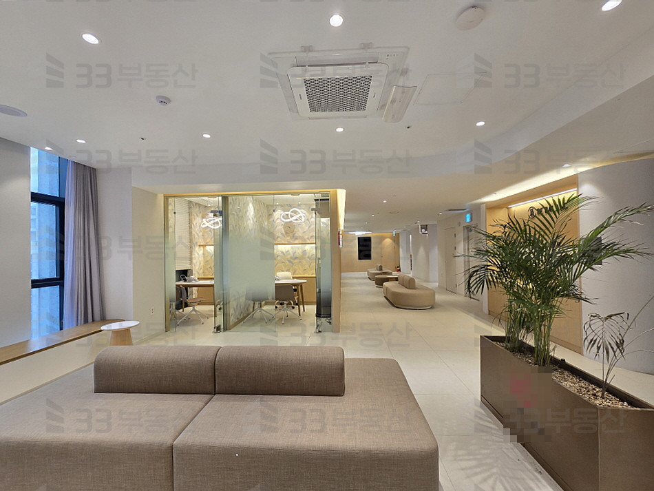 서울 강남구 신사동 신사역대로변 메디컬타워 인테리어A급 무권리 즉시입주O! 월세 매물번호 10674 사진 1