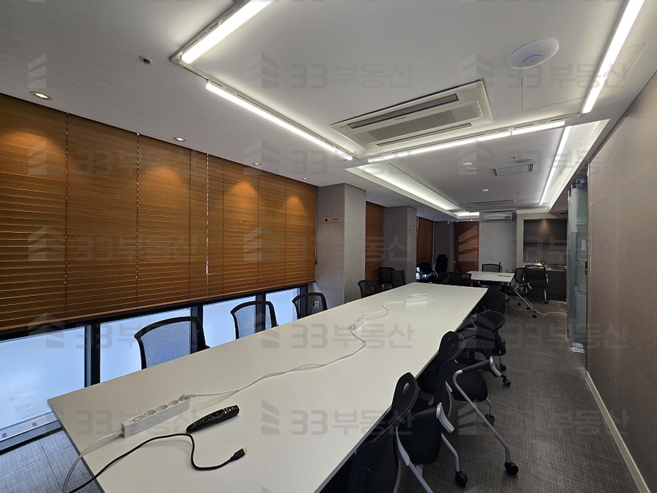 서울 강남구 신사동 신사역대로변 무권리 사무실O 주차O 발렛O 테라스O ! 월세 매물번호 10676 사진 3
