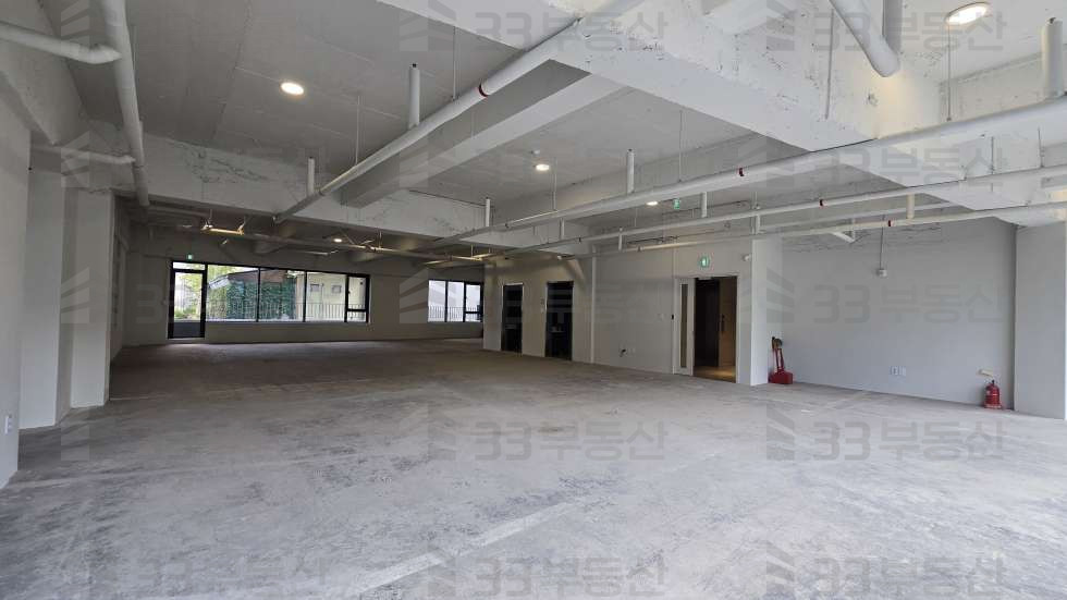서울 강남구 신사동 33 사진O 압구정역 대로변 테라스 신축 첫입주 월세 매물번호 10680 사진 6