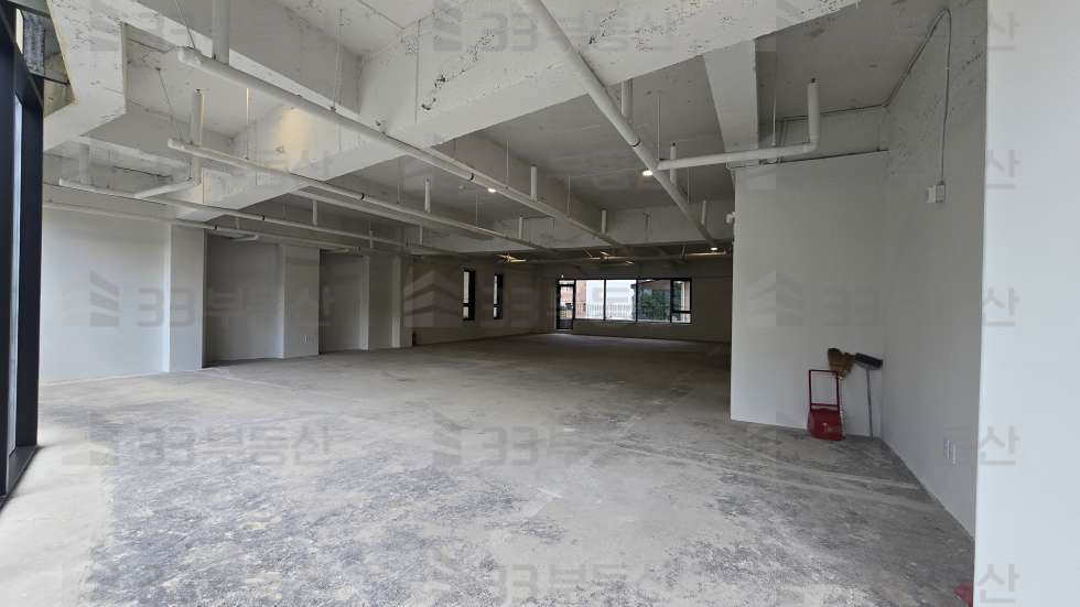 서울 강남구 신사동 33 사진O 압구정역 대로변 테라스 신축 첫입주 월세 매물번호 10680 사진 7