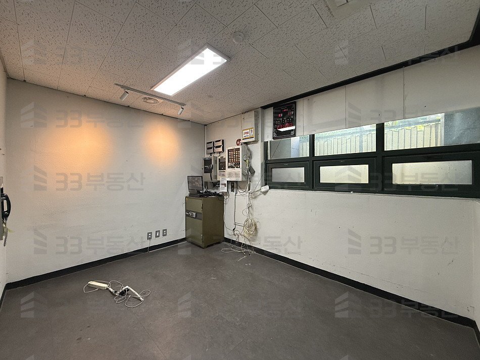 서울 강남구 신사동 506 33 사진O 신사역 가로수길 인근 소형 사무실 월세 매물번호 10697 사진 1