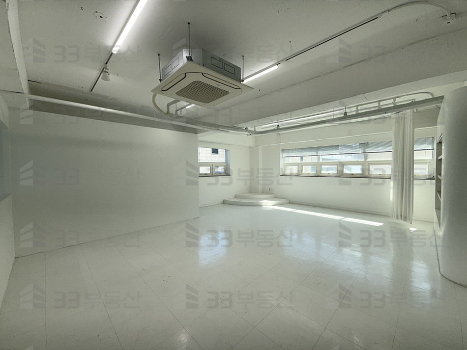 서울 강남구 신사동 508-2 33 사진O 신사역 역세권 컨디션S 노출천장 월세 매물번호 10700 사진 6