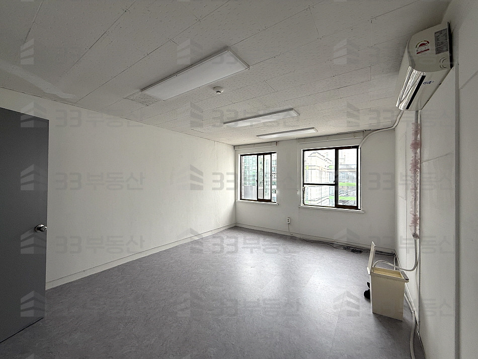 서울 강남구 신사동 528-4 (화인빌딩) 33 사진O 압구정로 대로변 가성비 소형사무실 월세 매물번호 10711 사진 2