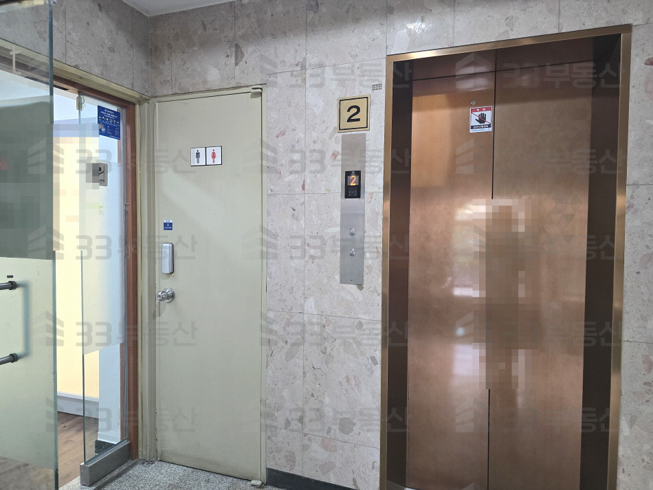 서울 강남구 역삼동 659-12 33 사진O 언주역 초역세권 원복상태 소형사무실 월세 매물번호 10713 사진 4