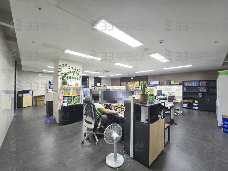 서울 강남구 역삼동 662-18 (강남텔레피아빌딩) 강남텔레피아빌딩동 33 사진O 대로변 컨디션A 인테리어 사무실 월세 매물번호 10714 사진 1