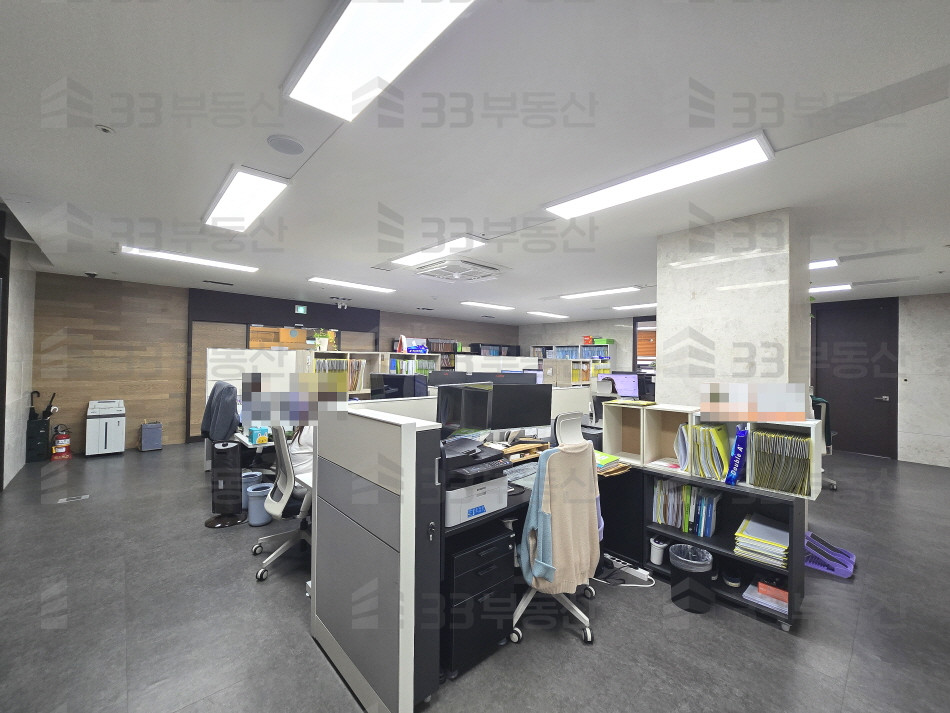 서울 강남구 역삼동 662-18 (강남텔레피아빌딩) 강남텔레피아빌딩동 33 사진O 대로변 컨디션A 인테리어 사무실 월세 매물번호 10714 사진 4