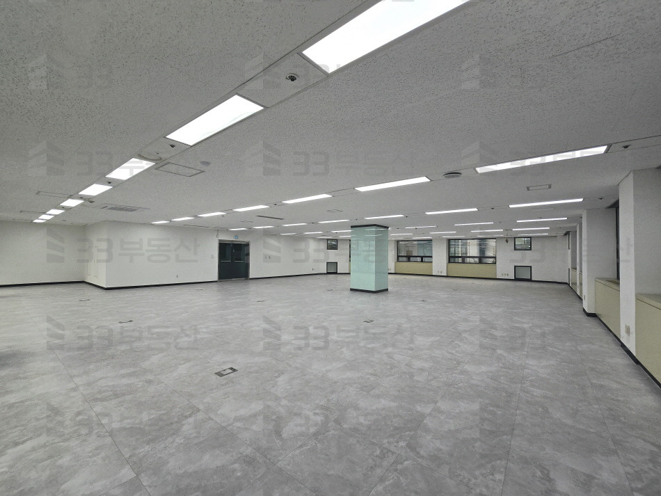 서울 강남구 역삼동 662-18 (강남텔레피아빌딩) 강남텔레피아빌딩동 33 사진O 대로변 컨디션 깔끔한 인테리어 사무실 월세 매물번호 10716 사진 4