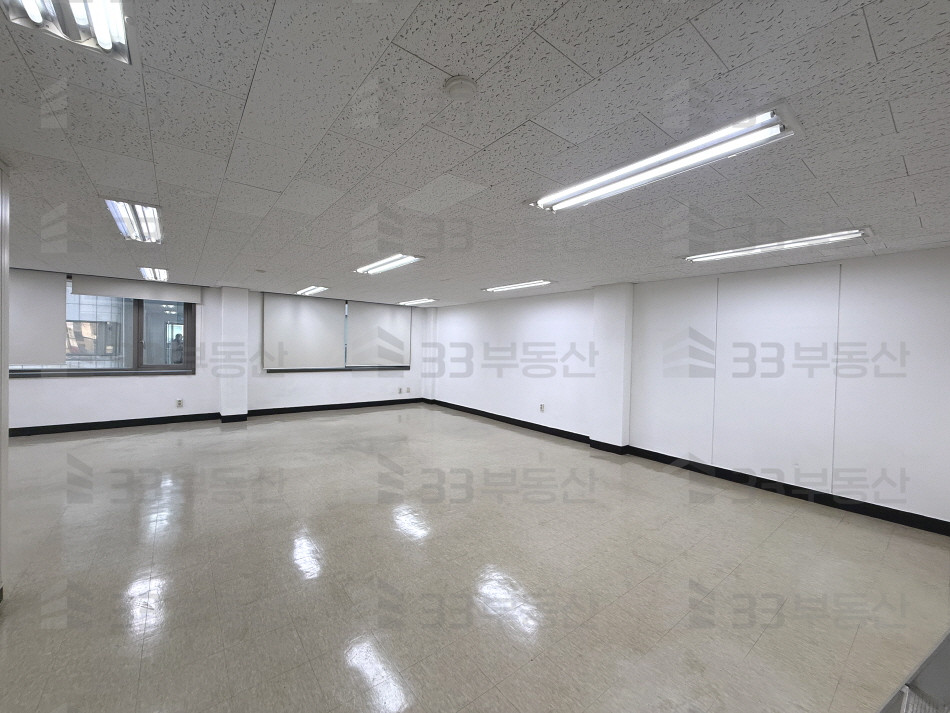 서울 강남구 신사동 512-10 33 사진O 신사역 역세권 깔끔한 사무실 월세 매물번호 10718 사진 1