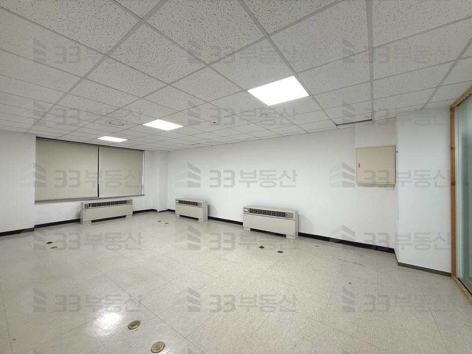 서울 강남구 신사동 517-5 33 사진O 신사역 역세권 강남시장 맞은편 중소형 사무실 월세 매물번호 10723 사진 6