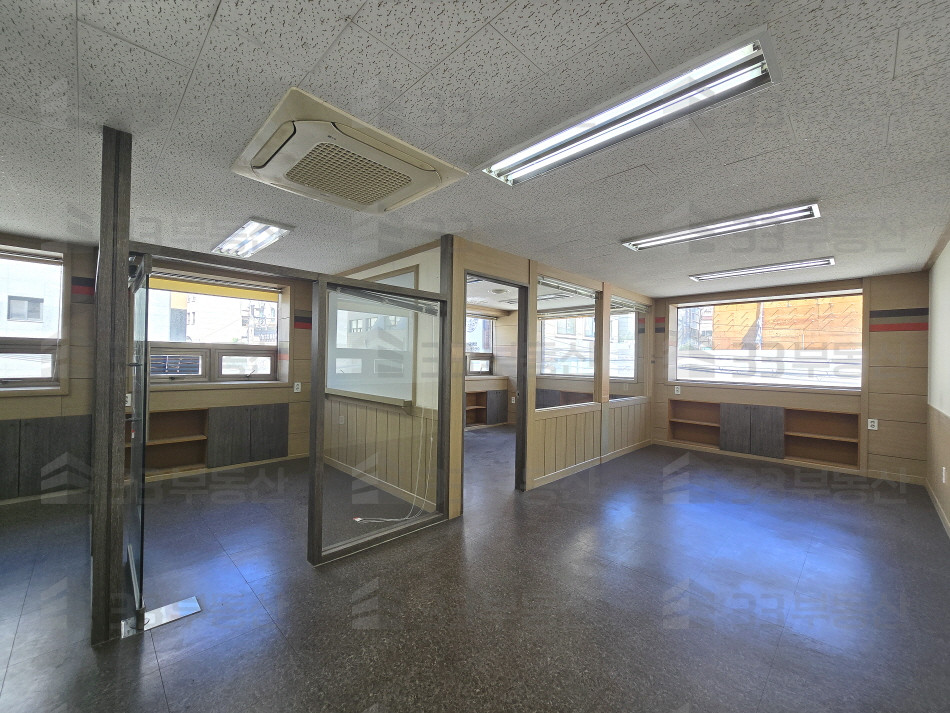 서울 강남구 신사동 643 33 사진O 로데오상권 리테일,오피스O 추가 면적O 월세 매물번호 10727 사진 6
