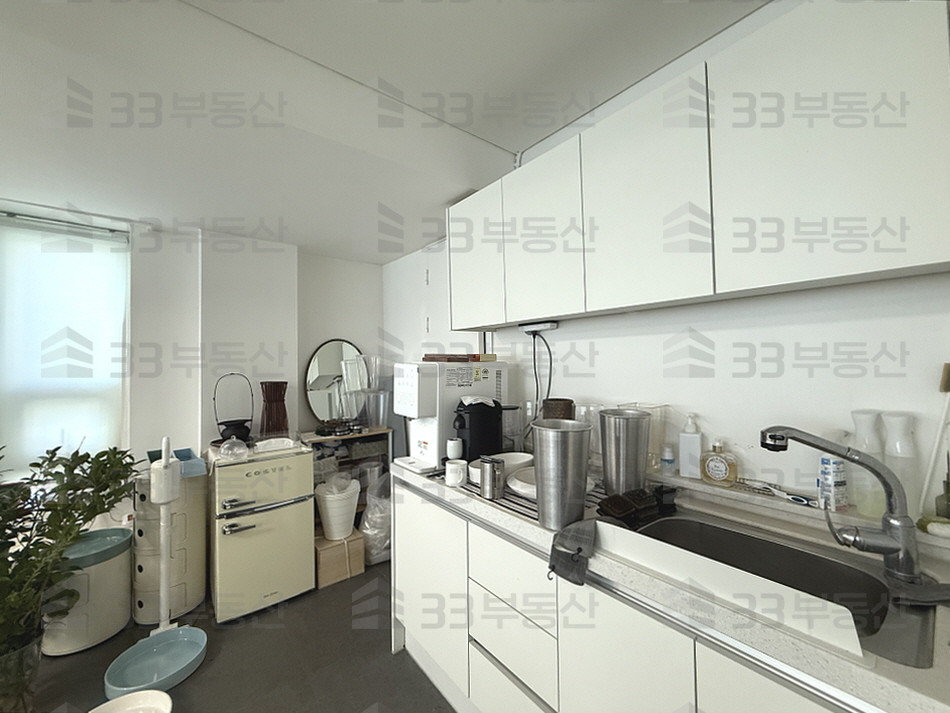 서울 강남구 신사동 압구정로데오거리 인테리어o 주차o 수도o 중소형사무실 ! 월세 매물번호 10731 사진 4