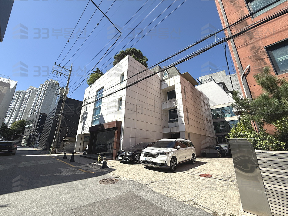 서울 강남구 신사동 압구정로데오거리 인테리어o 주차o 수도o 중소형사무실 ! 월세 매물번호 10731 사진 5