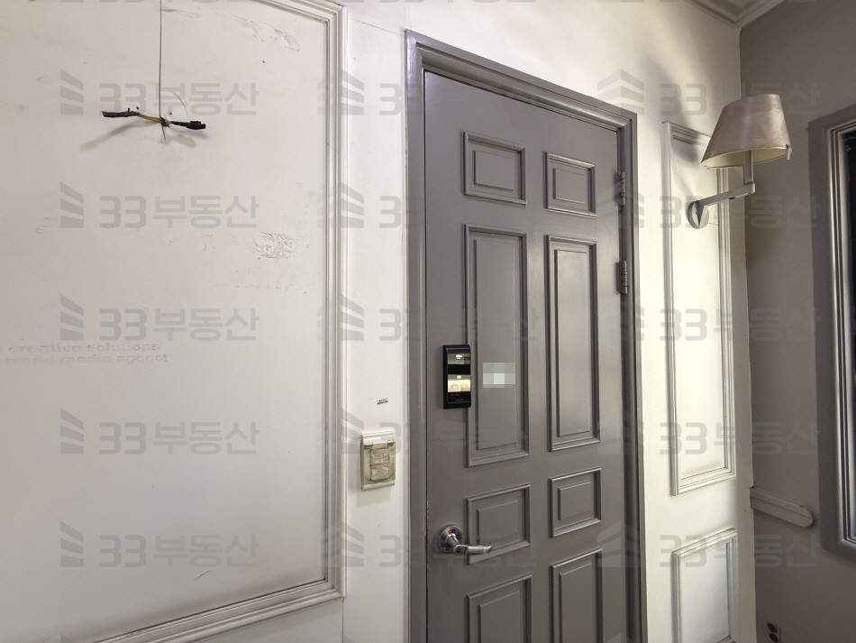 서울 강남구 신사동 원복o 주차o 권리금無 압구정로데오거리 상가사무실 ! 월세 매물번호 10734 사진 4