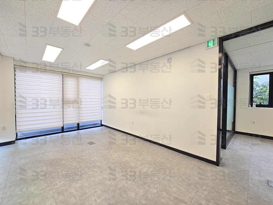 서울 강남구 역삼동 주차o 무권리 층고3.3 인테리어 중소형 사무실 ! 월세 매물번호 10739 사진 4
