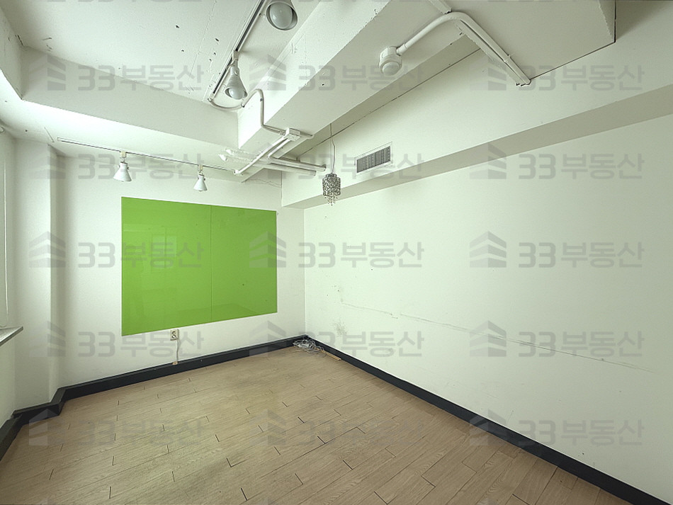 서울 강남구 신사동 엘베o 자주식주차o 회의실1룸2 컨디션A 중소형사무실 ! 월세 매물번호 10743 사진 7