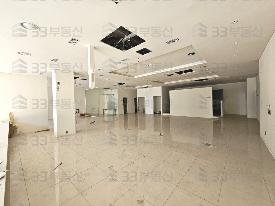 서울 강남구 신사동 33 사진O 무권리 가로수길 메인 통임대 주차편리 매매 매물번호 10762 사진 8