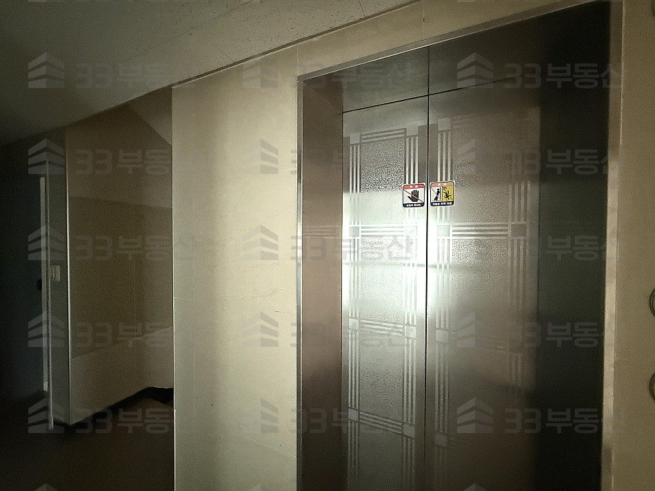서울 강남구 논현동 자주식주차O 컨디션A 2룸 엘베O 학동역5분 중소형사무실 ! 월세 매물번호 10787 사진 8