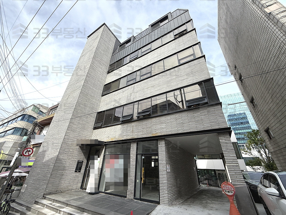 서울 강남구 논현동 자주식주차o 가시성굿 즉시입주가능 무권리 1층상가 ! 월세 매물번호 10796 사진 1
