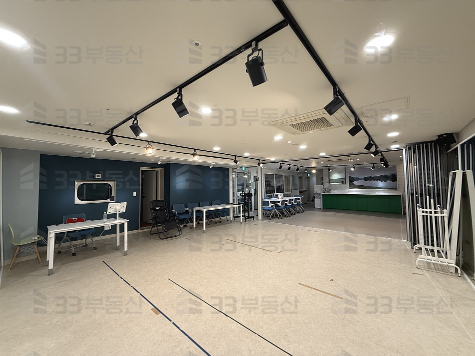 서울 강남구 논현동 자주식주차o 인테리어o 방음부스o 컨디션A 엘베O 스튜디오사무실 월세 매물번호 10799 사진 2