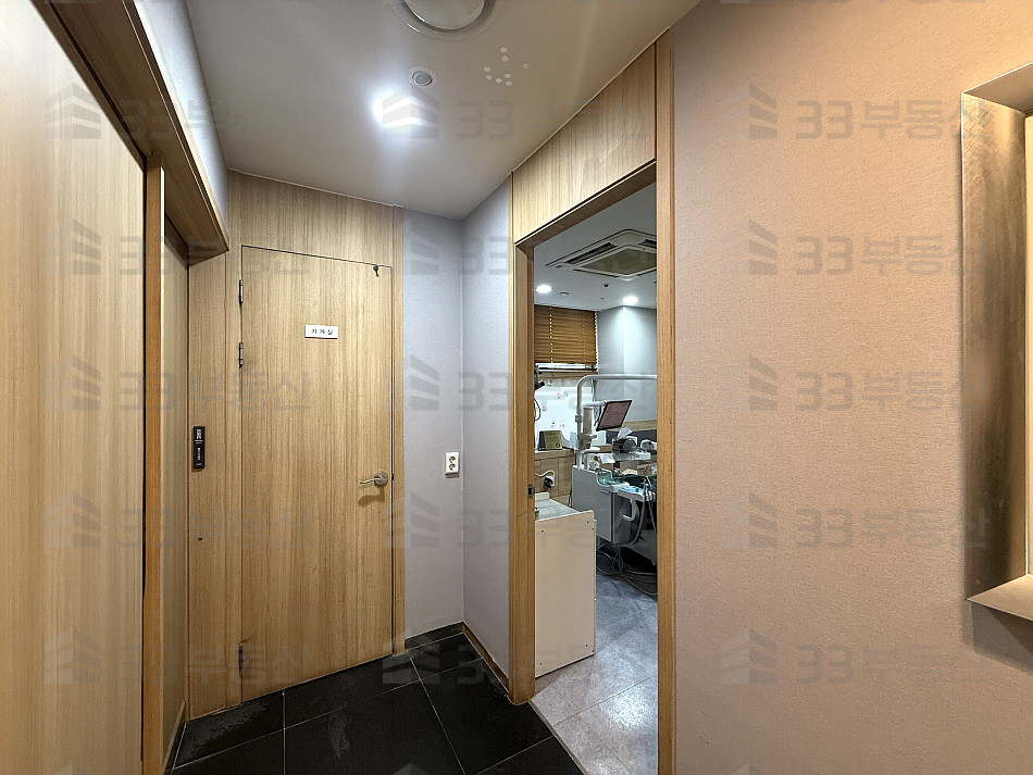 서울 강남구 논현동 도산대로대로변 의원 무권리 엘베o 주차o 방문주차o 월세 매물번호 10816 사진 10