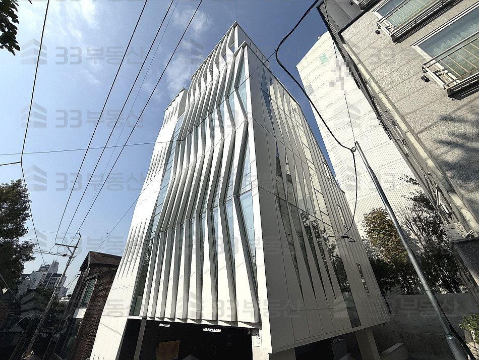 서울 강남구 청담동 통임대 지하2 지상5층 건물주차5대 신축첫입주 ! 월세 매물번호 10823 사진 1