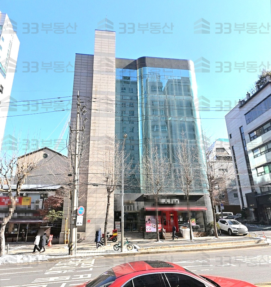 서울 서초구 서초동 남부터미널대로변 카페추천 전용80평 월세 매물번호 10840 사진 1