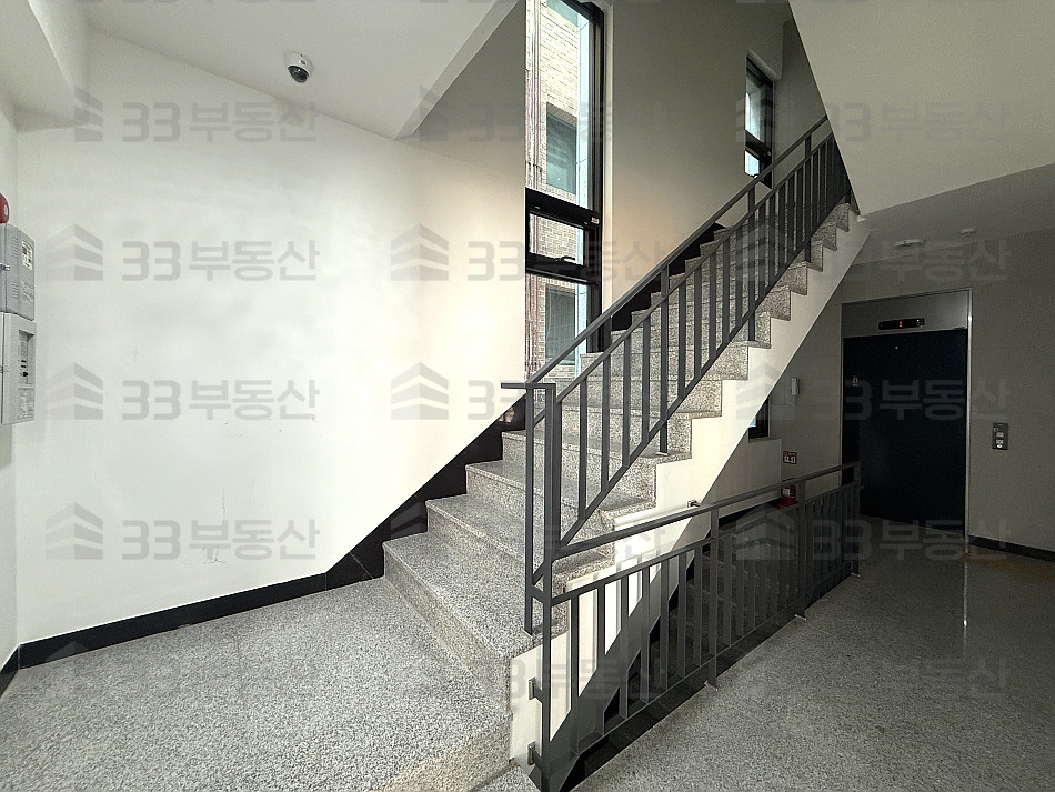 서울 강남구 역삼동 신축 언주역 통사옥 루프탑O 외관A 주차5대이상 월세 매물번호 10845 사진 5